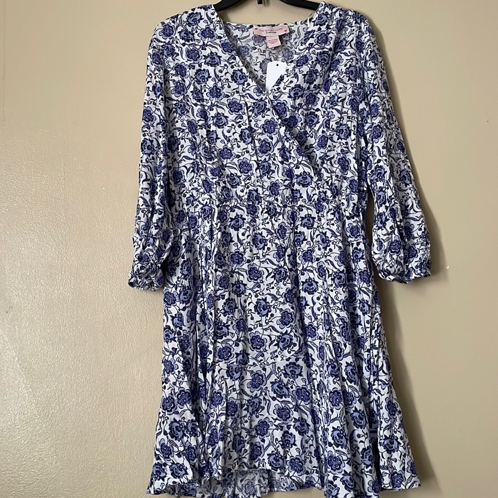 The golden globe women's dress size L